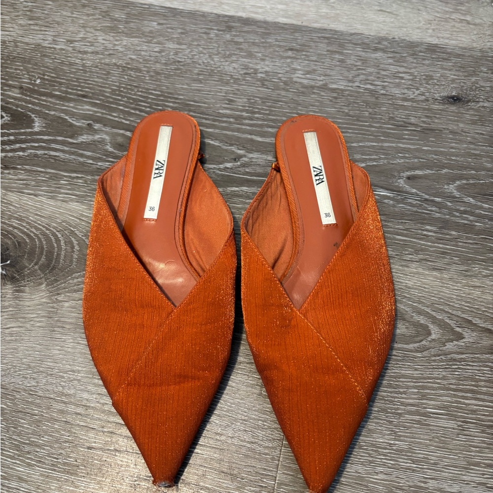 Zara Orange Suede Mules Sleek Minimalist Design